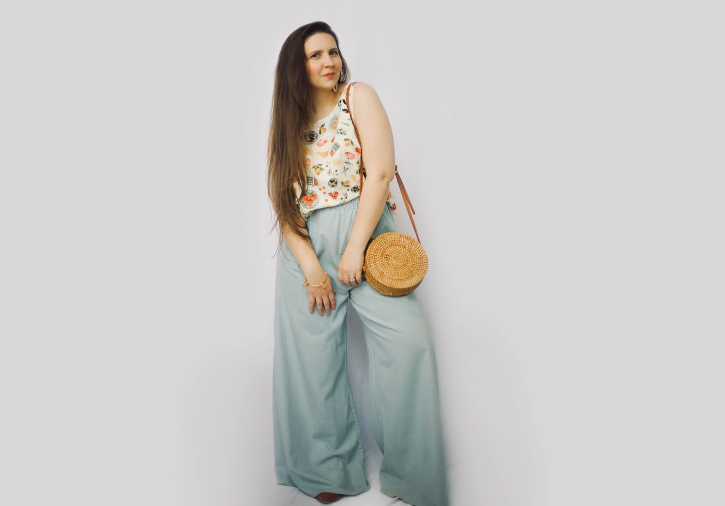 Food Icon Cropped Tank