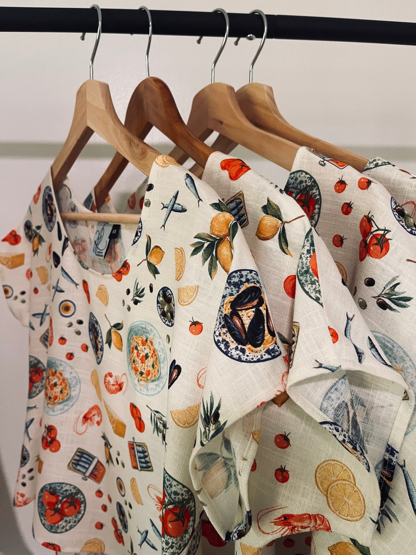 Food Icon Cropped Shirt